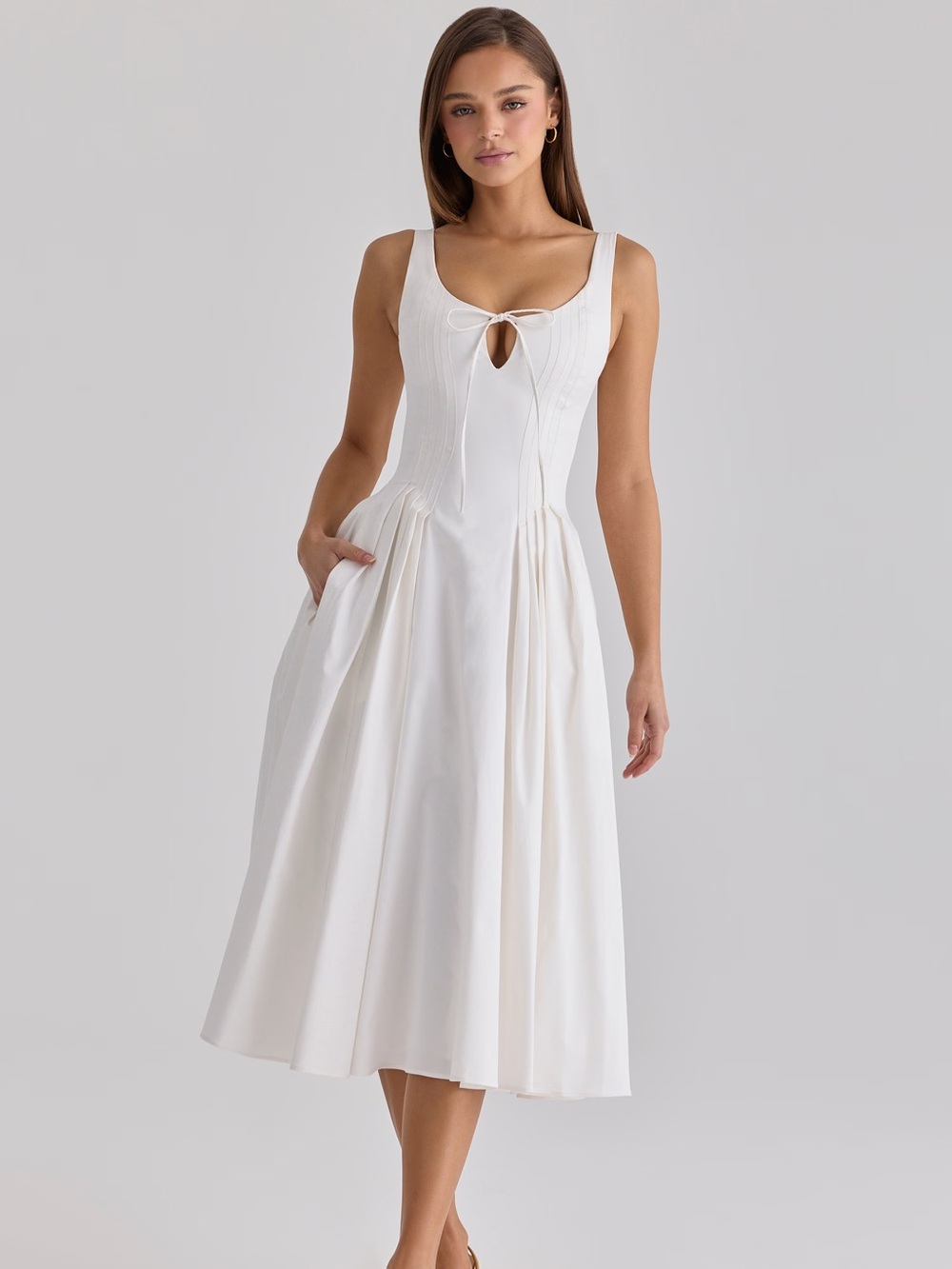 House of cb ALIRA White Pleated Cotton Peekaboo Midi Dress NWT